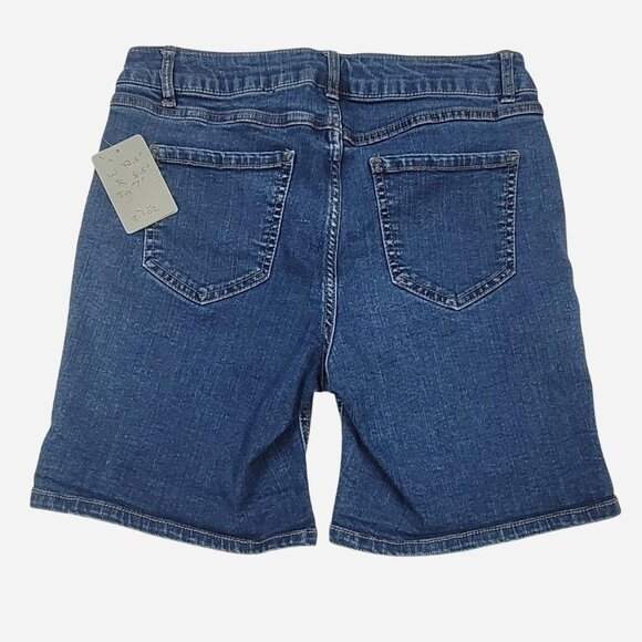 D.J. Denim Classic High-Waisted Jean Shorts | 5-Pocket - Picture 2 of 3
